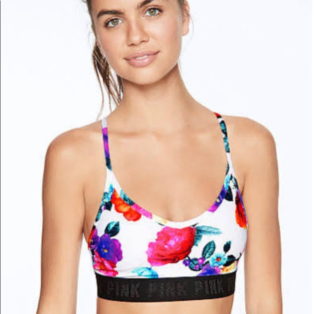🌺3/20🌺 VS PINK! Ultimate Sports Bra DD M